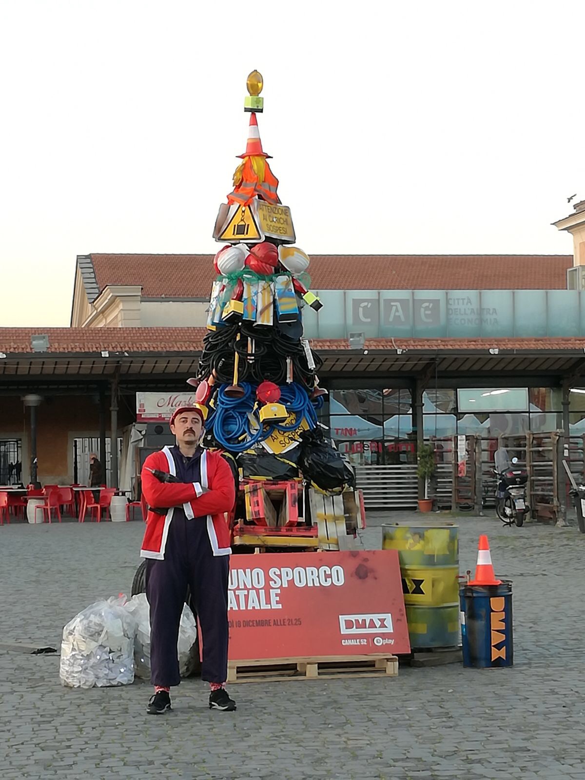 Albero “Sporco Natale”